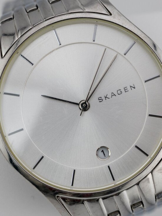 Skagen Denmark SKW2387 Three-Hand Quartz Analog Women\'s Watch New Battery